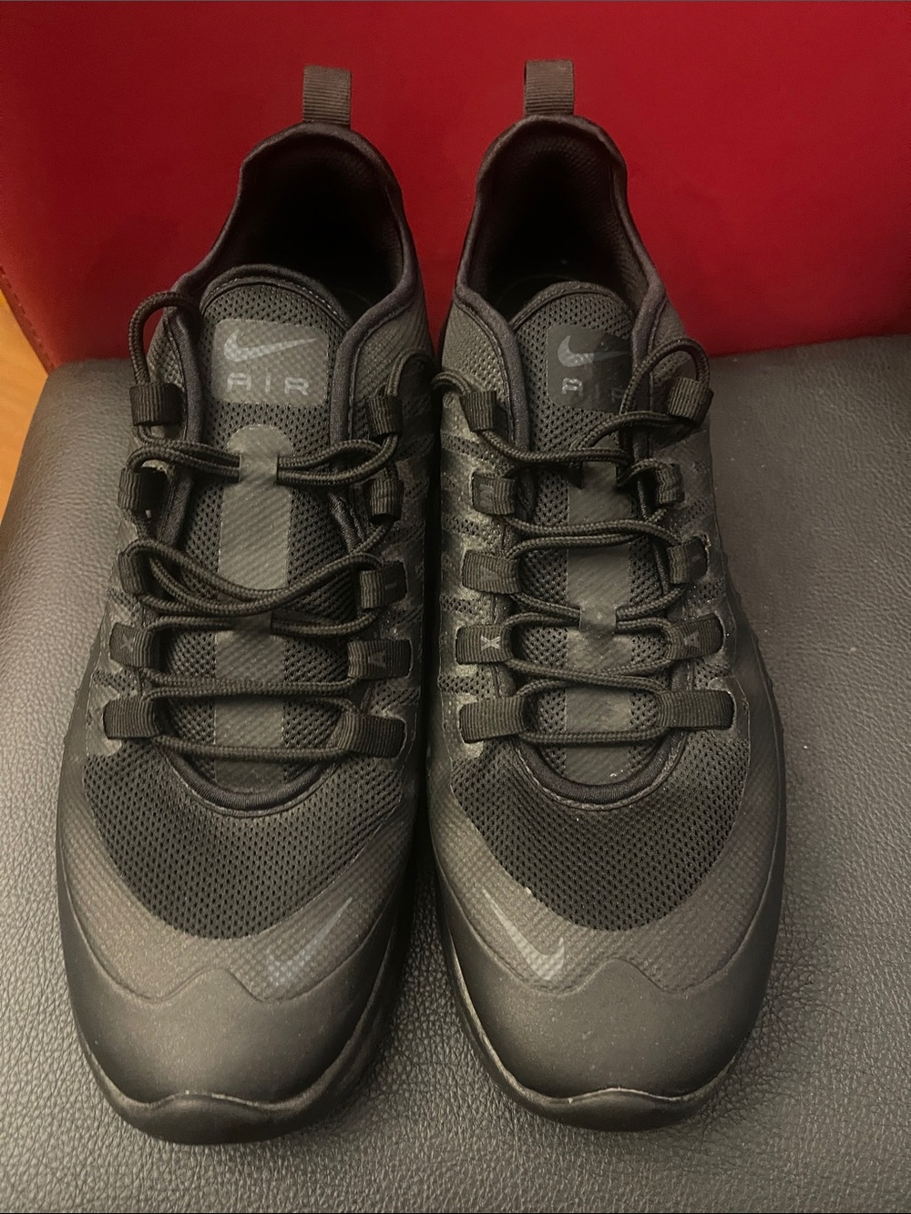 Men’s Nike Air Max Axis size 12